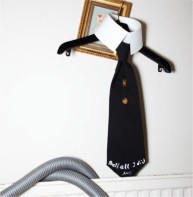 Karl Lagerfeld Tie Collar Hanger